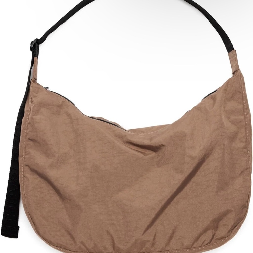 Baggu Large Nylon Crescent in Cocoa